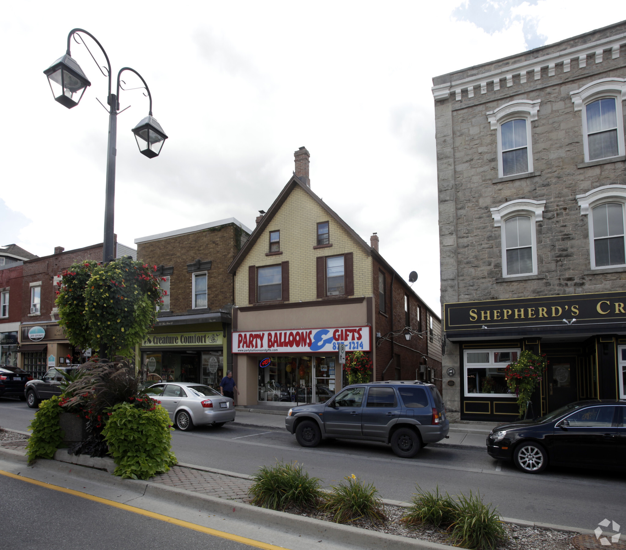 90 Main St S, Halton Hills, ON for Rent