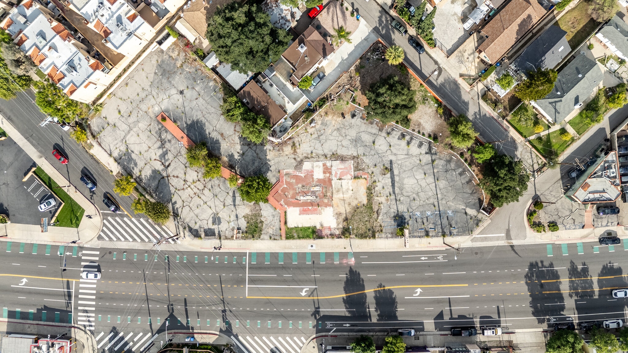 7577 Foothill Blvd, Tujunga, CA for Sale