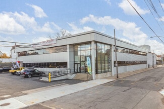 Staten Island, NY Flex - 66 Willow Ave