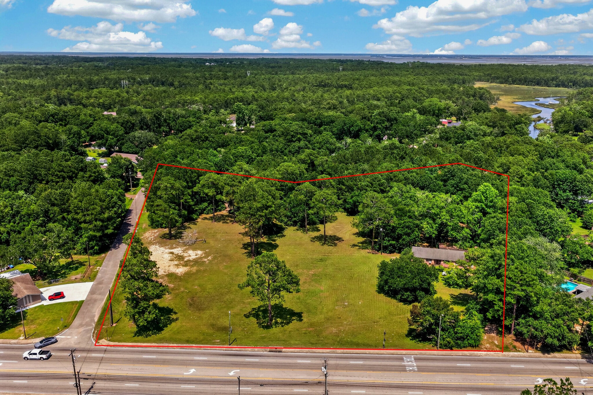 4212 Gautier Vancleave Rd, Gautier, MS for Sale