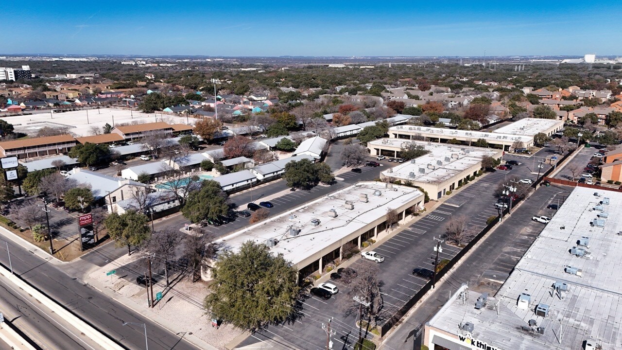 2391 NE Loop 410, San Antonio, TX for Rent