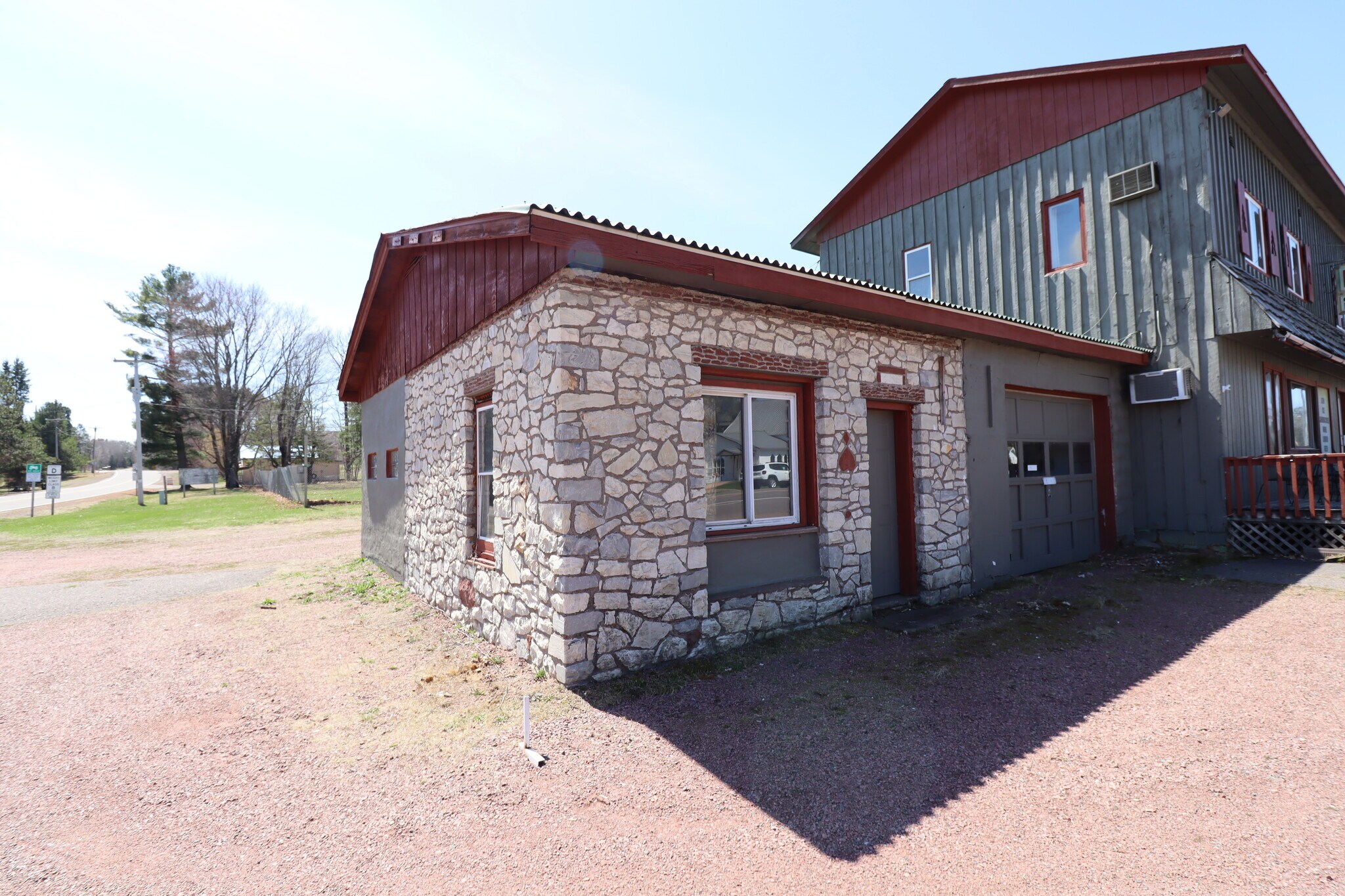 22211 US Highway 63, Grand View, WI for Sale