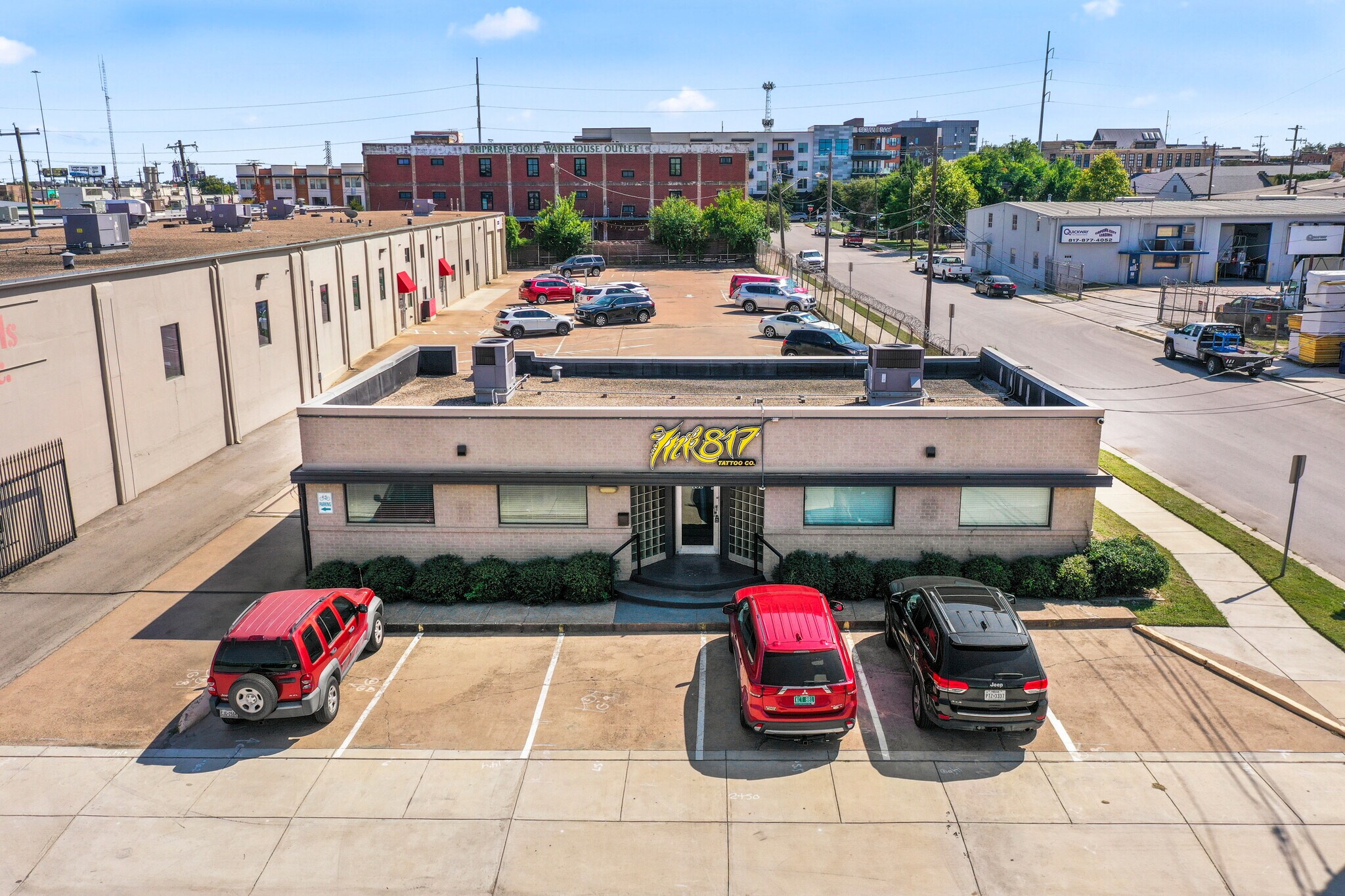 300 E Vickery Blvd, Fort Worth, TX for Rent