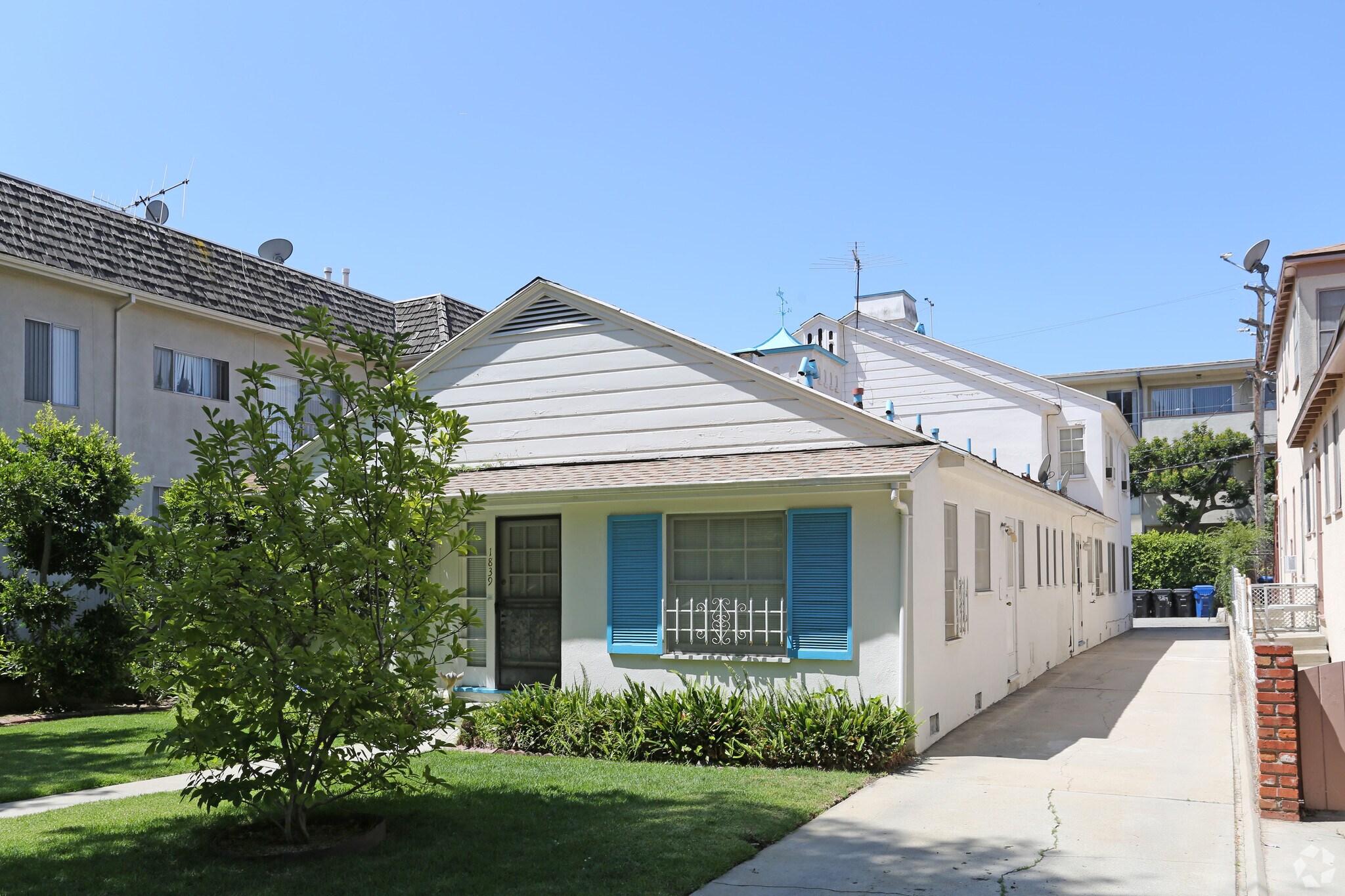 1839 Thayer Ave, Los Angeles, CA for Sale