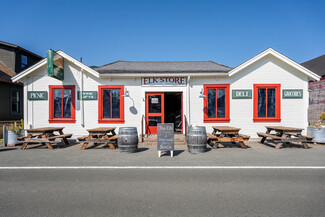 Elk, CA Storefront Retail/Residential - 6101 S Highway 1