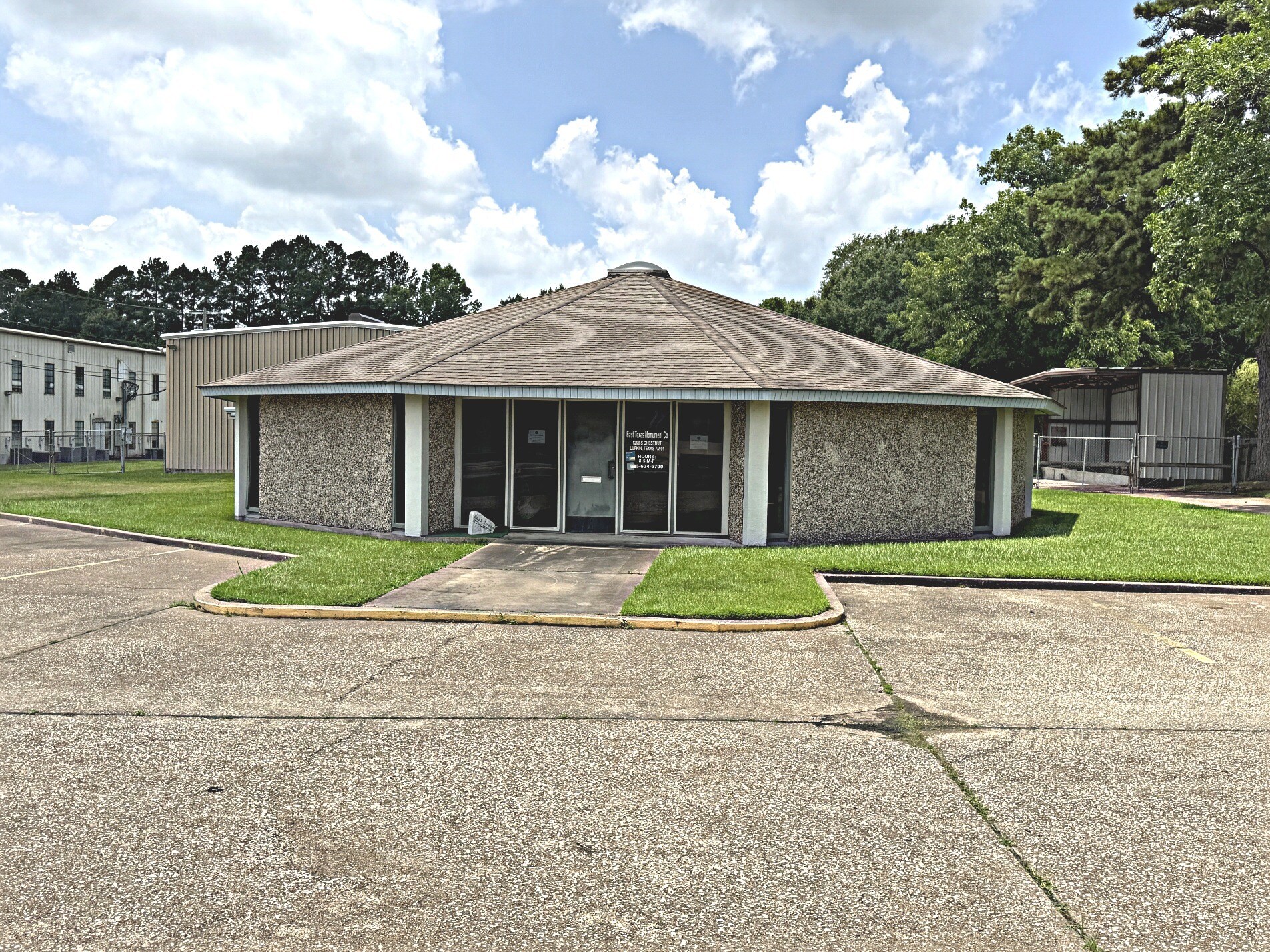1208 S Chestnut St, Lufkin, TX for Sale