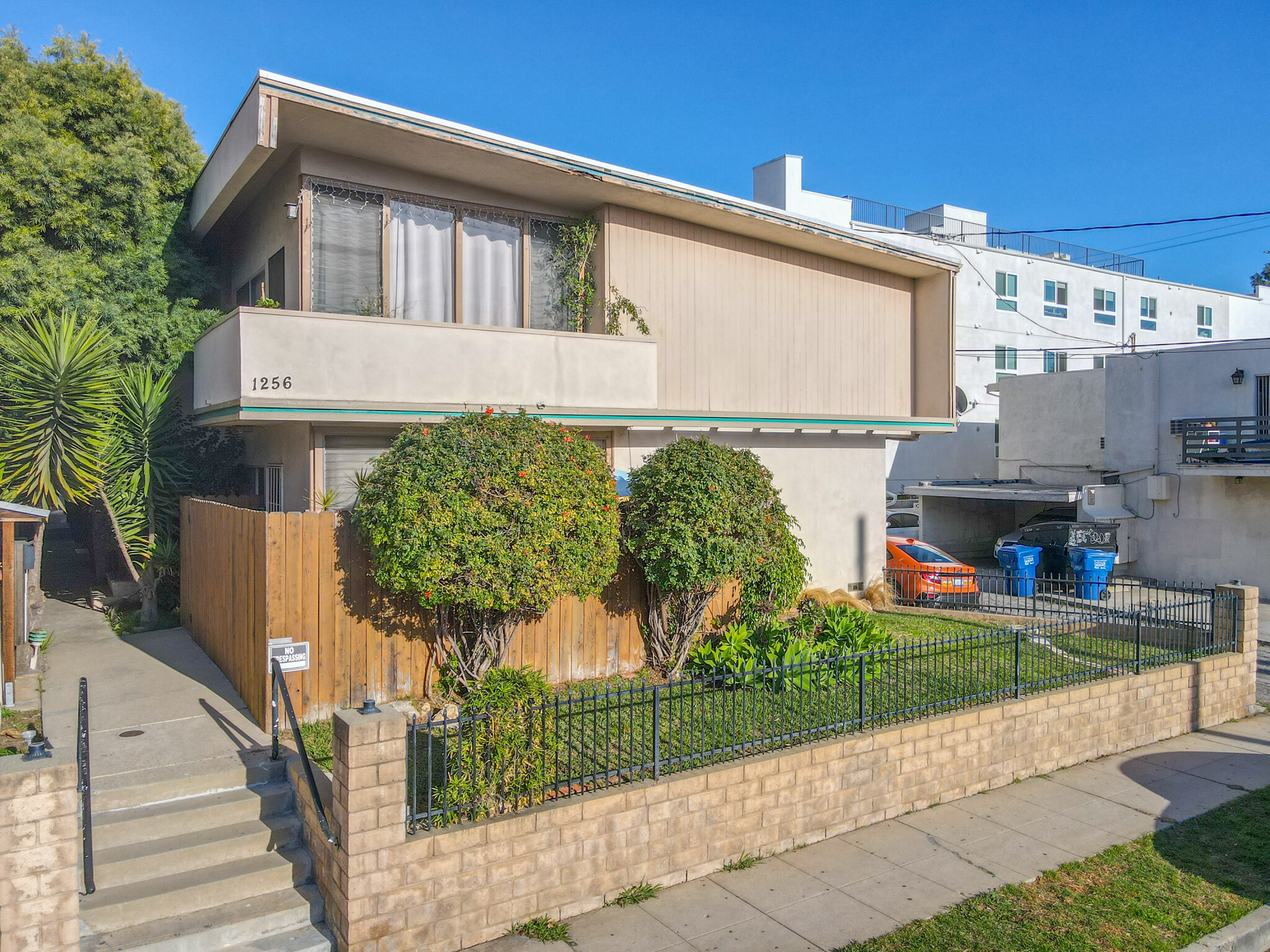 1256 S Westgate Ave, Los Angeles, CA for Sale