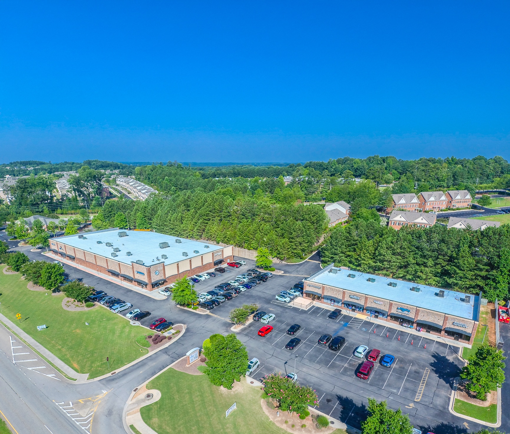 245 Peachtree Industrial Blvd, Sugar Hill, GA for Sale
