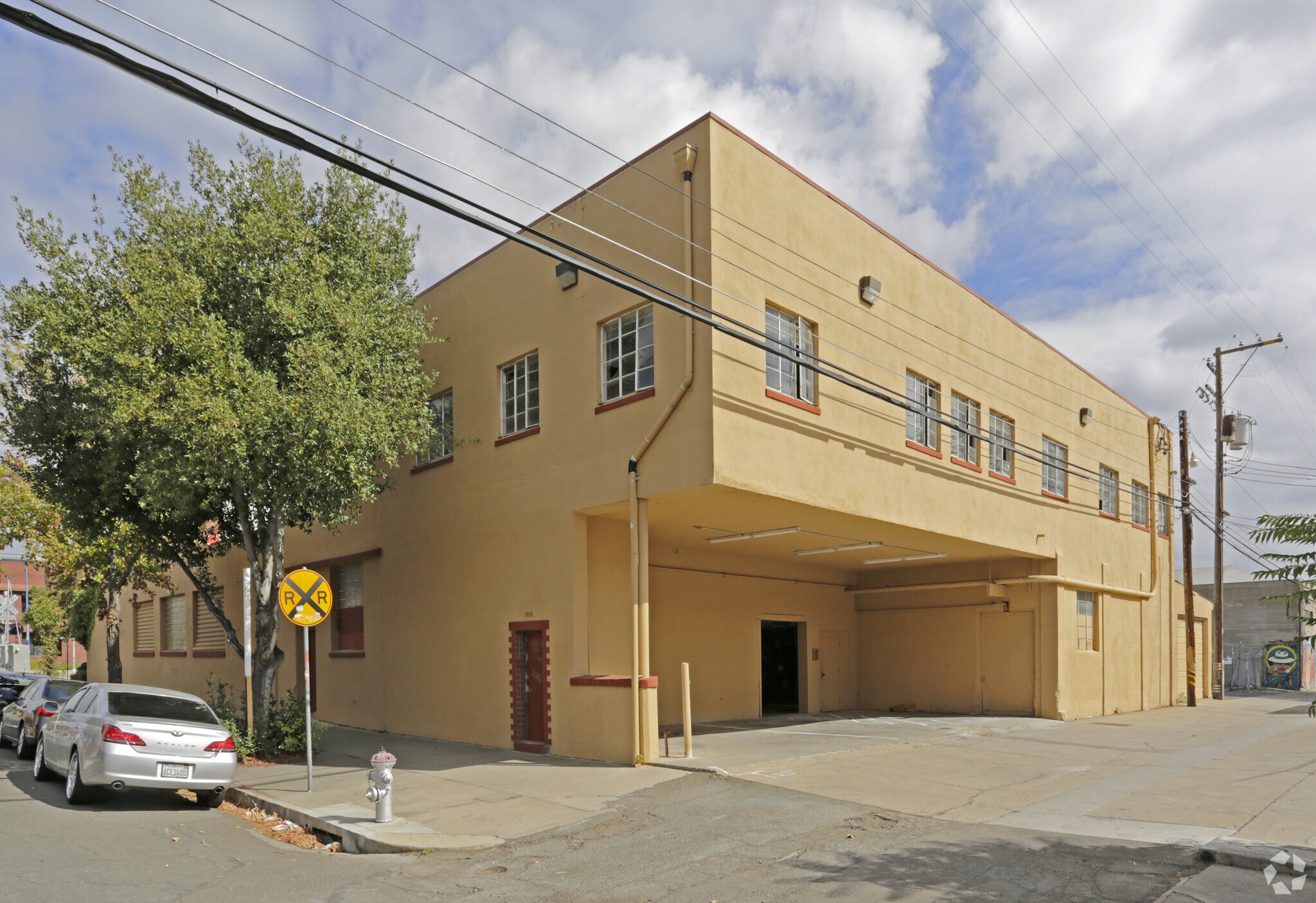 1809 23rd St, Sacramento, CA for Rent