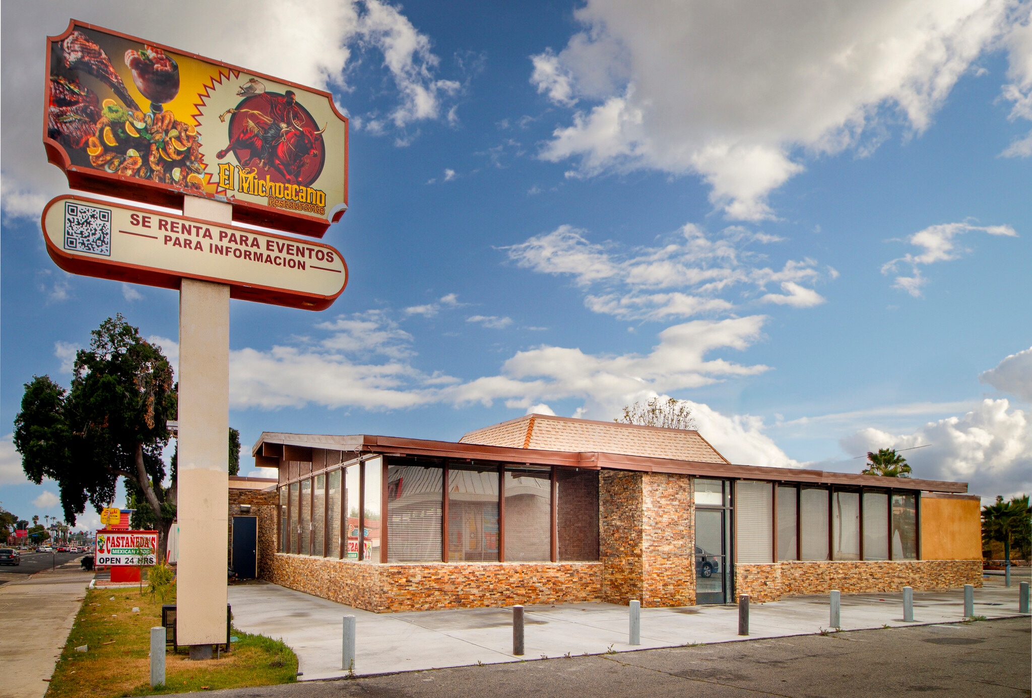 2020 E Florida Ave, Hemet, CA for Sale