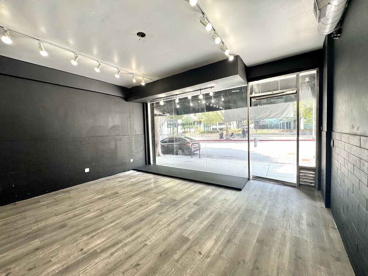 107-115 E 9th St, Los Angeles, CA for Rent
