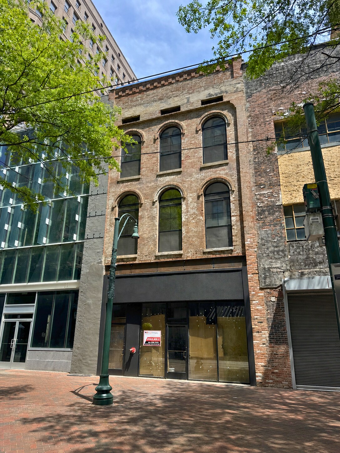 22-24 S Main St, Memphis, TN for Rent