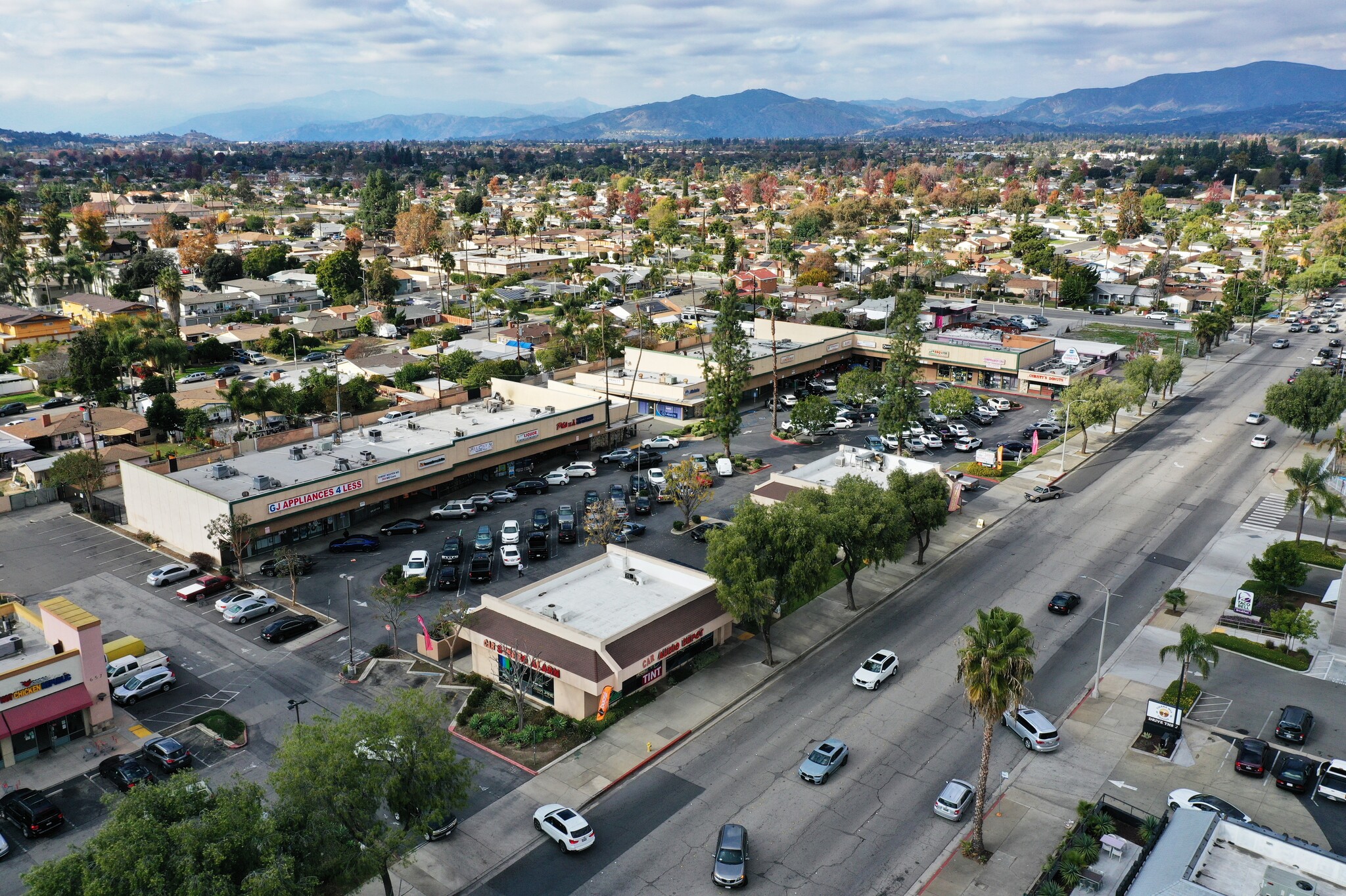 719-753 Indian Hill Blvd, Pomona, CA for Rent