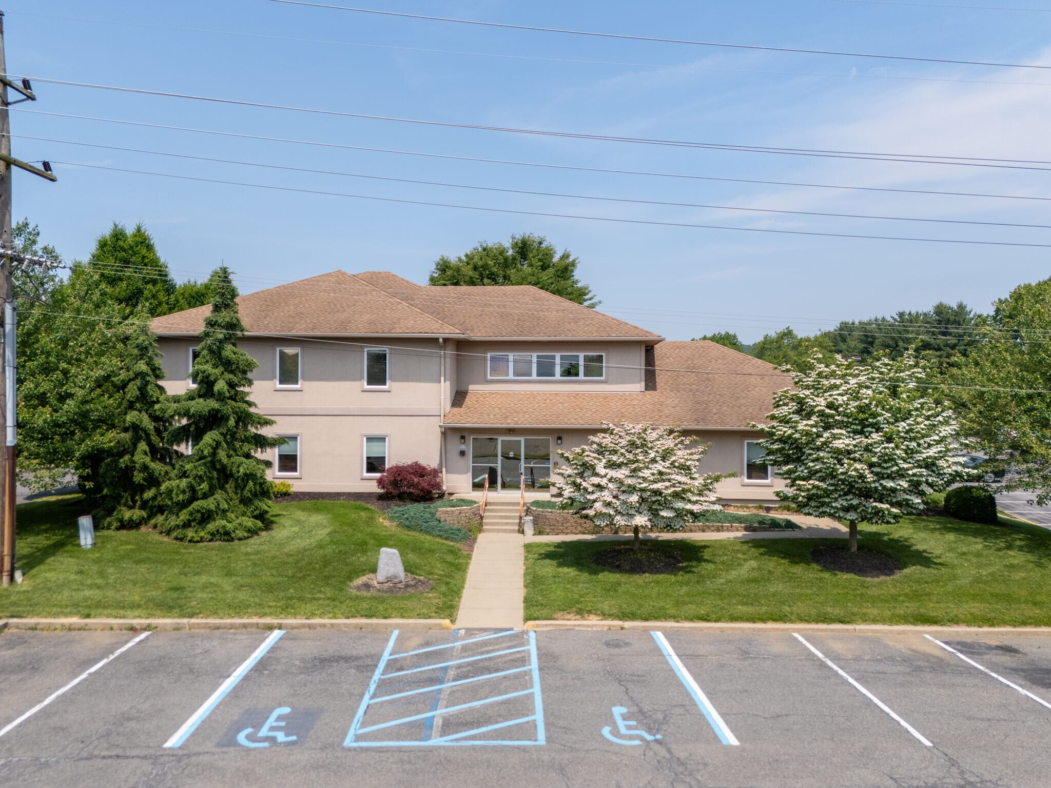 1000 Coventry Dr, Phillipsburg, NJ for Sale