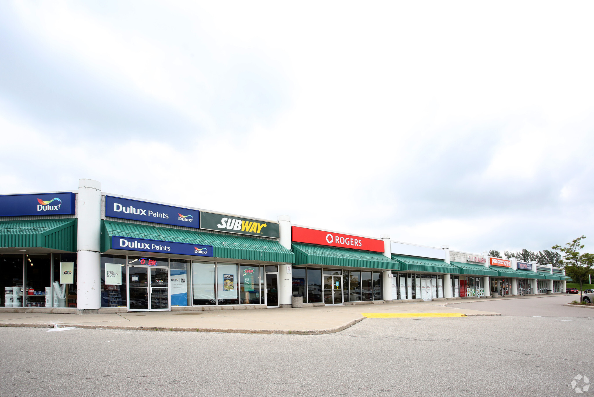 875 Highland Rd W, Kitchener, ON for Rent