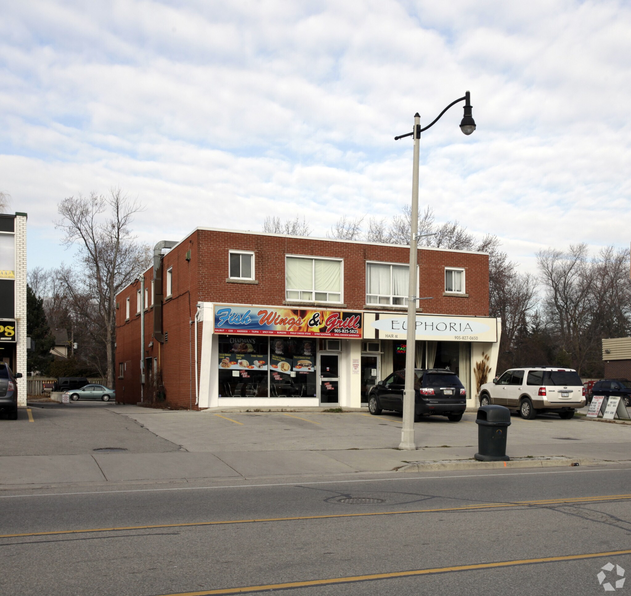 2307-2309 Lakeshore Rd W, Oakville, ON for Sale