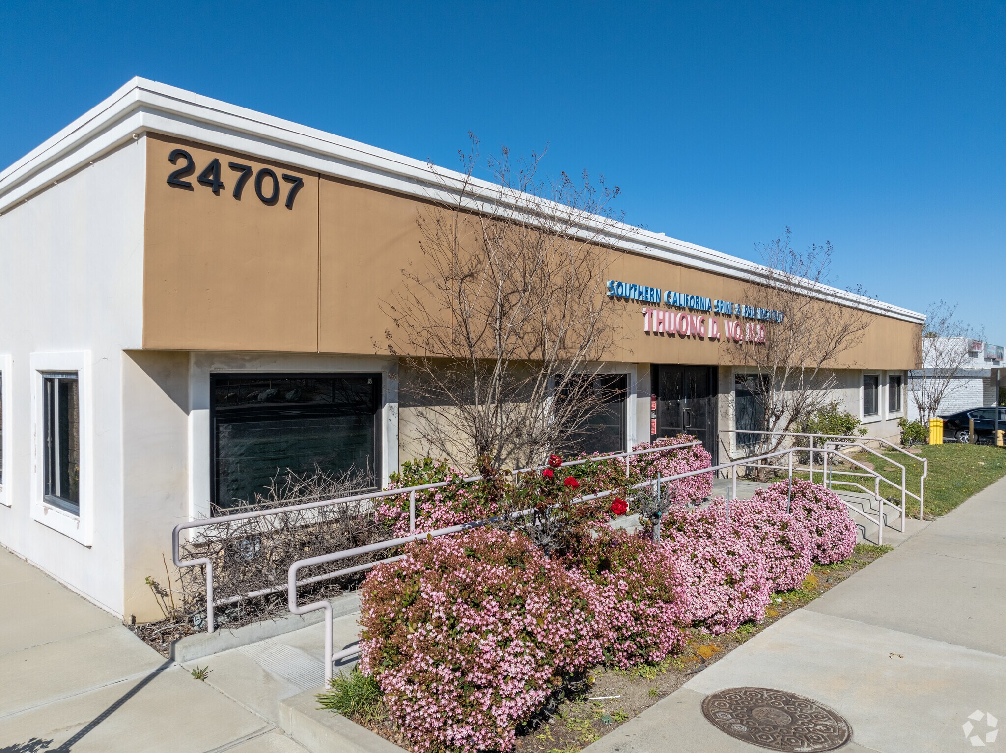 24707 Railroad Ave, Santa Clarita, CA for Rent