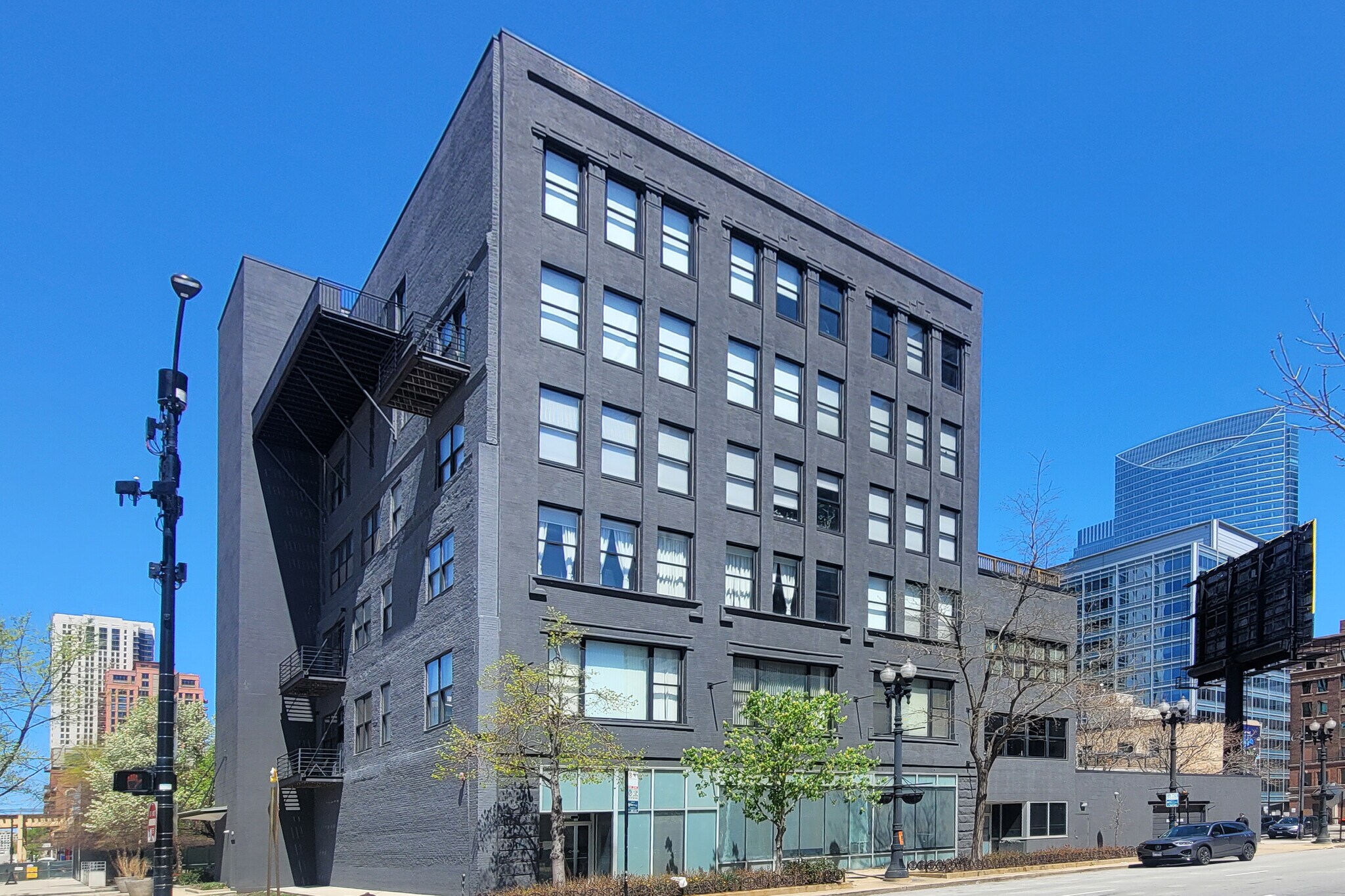 622-626 W Randolph St, Chicago, IL for Rent