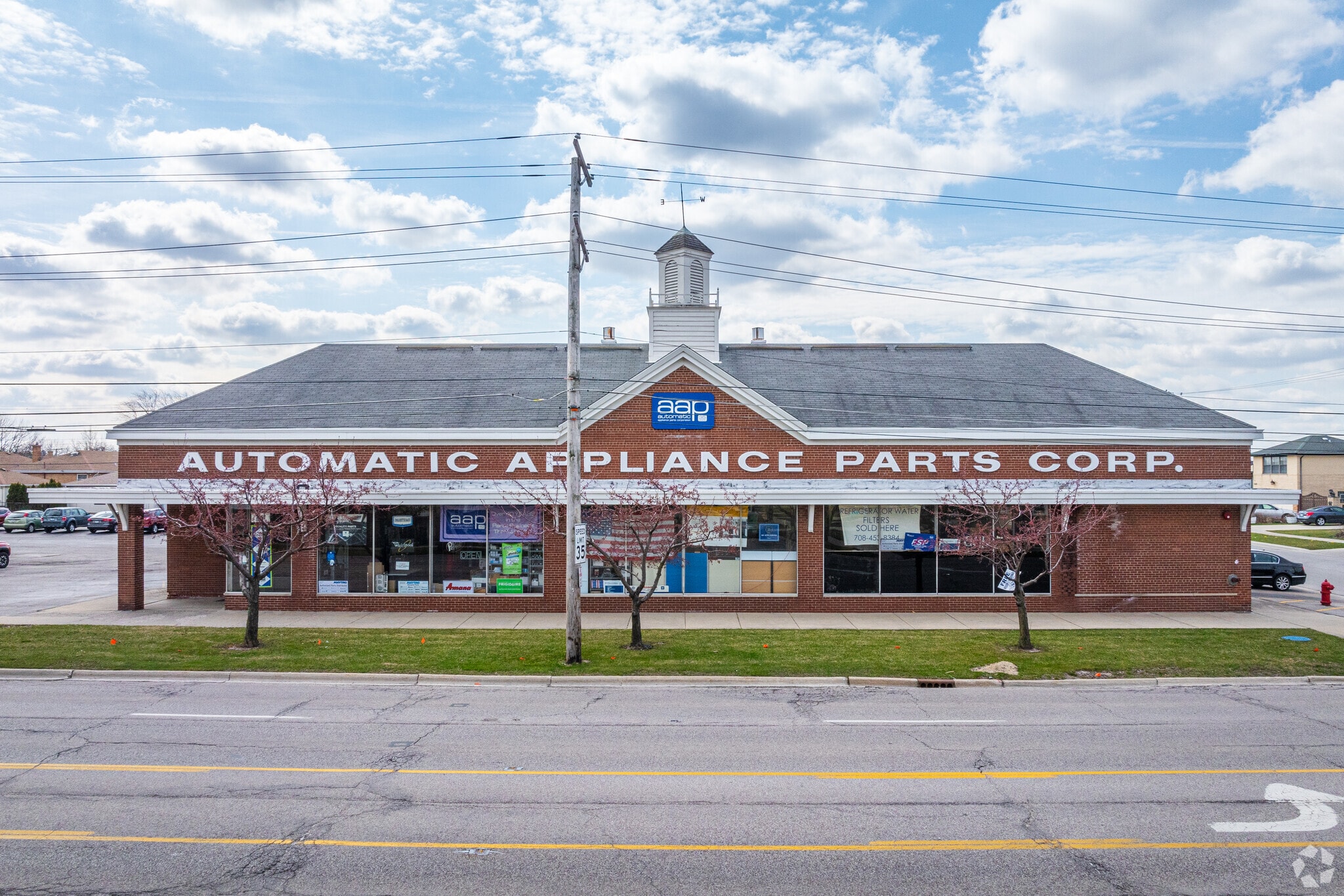 7757 Lawrence, Norridge, IL for Rent