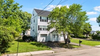 East Haven, CT Apartments - 143 Bradford Ave