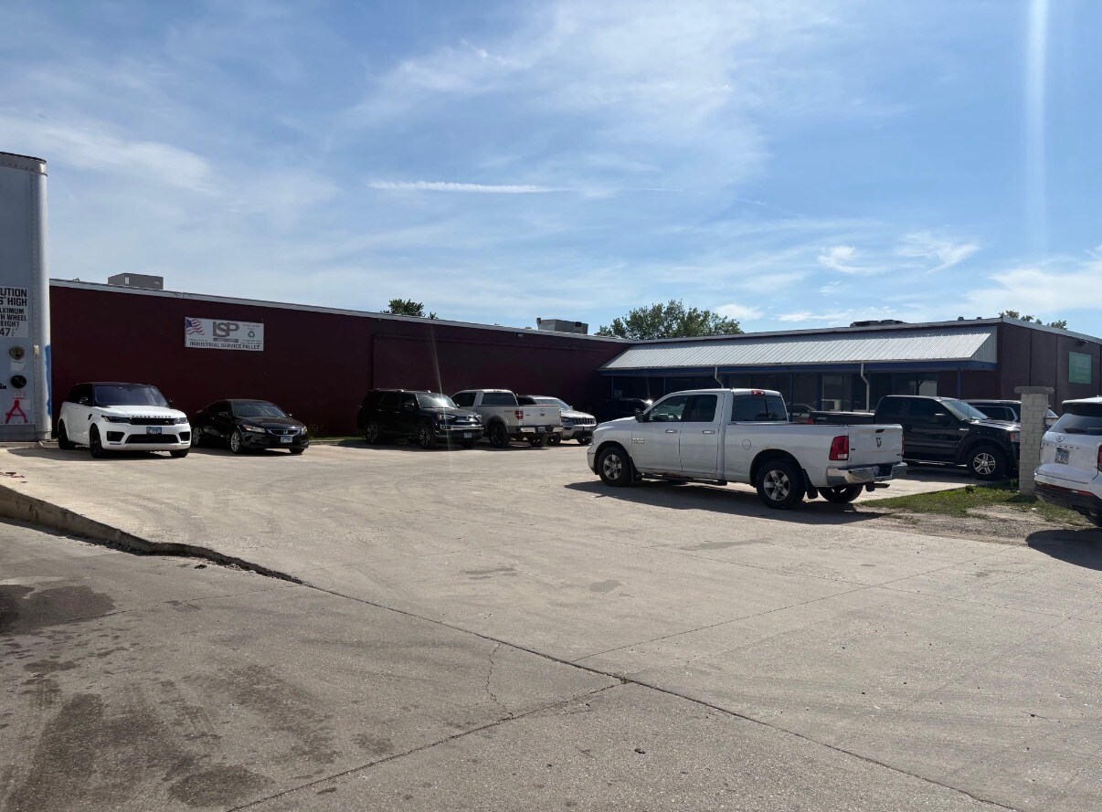 720 New Haven Ave, Aurora, IL for Rent
