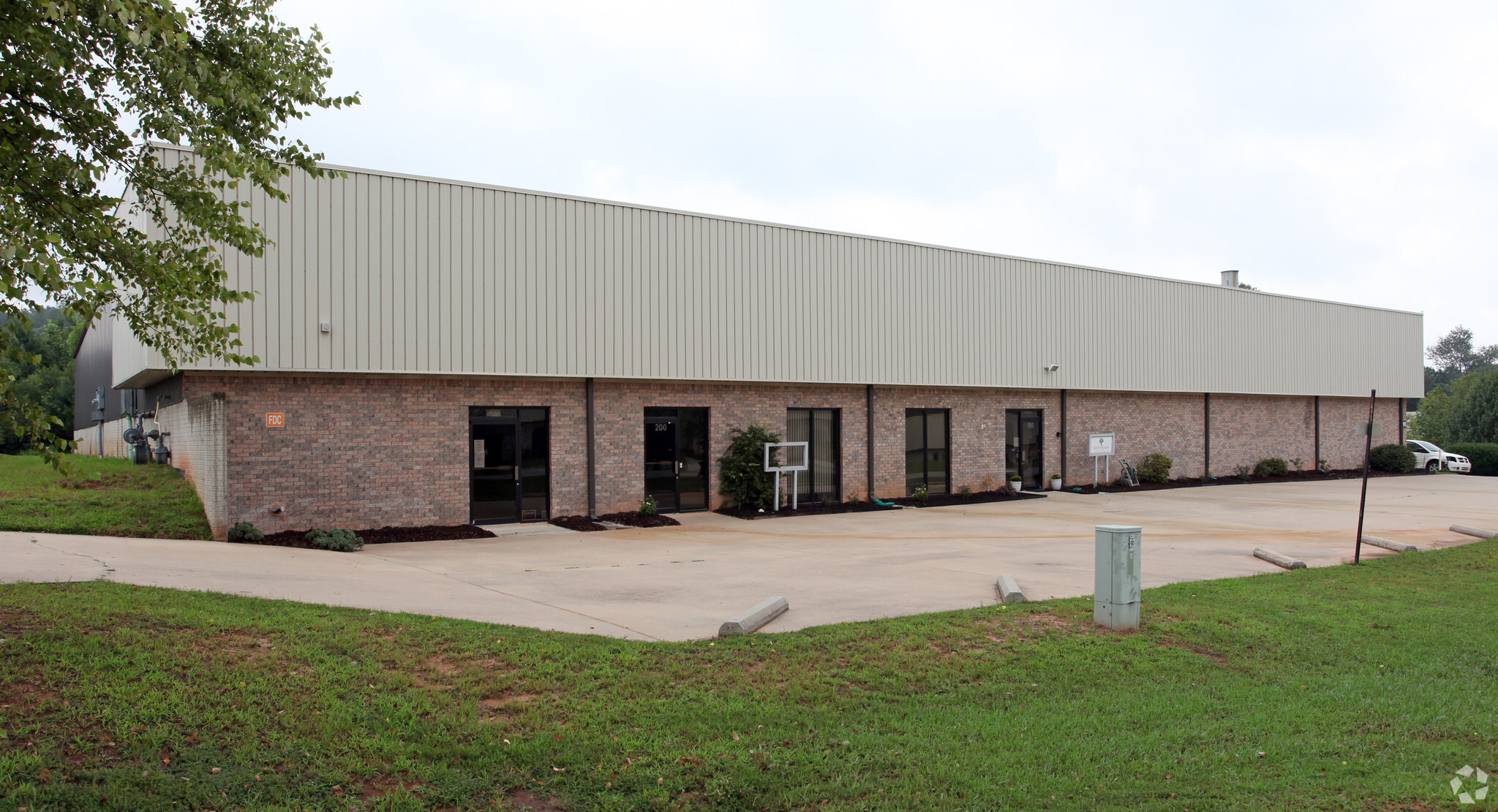 91 Andrew Dr Stockbridge, GA 30281 - Industrial Property for Lease on ...