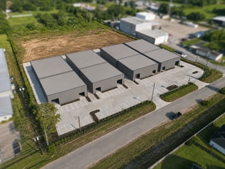 Tomball, TX Distribution - 920 S Persimmon St