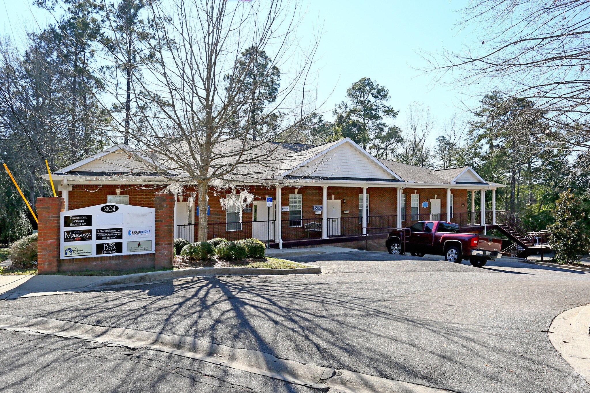 2104 Delta Way Tallahassee, FL 32303 Office Property for Lease on
