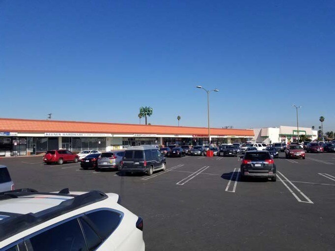 125-309 W Pleasant Valley Rd, Oxnard, CA for Rent