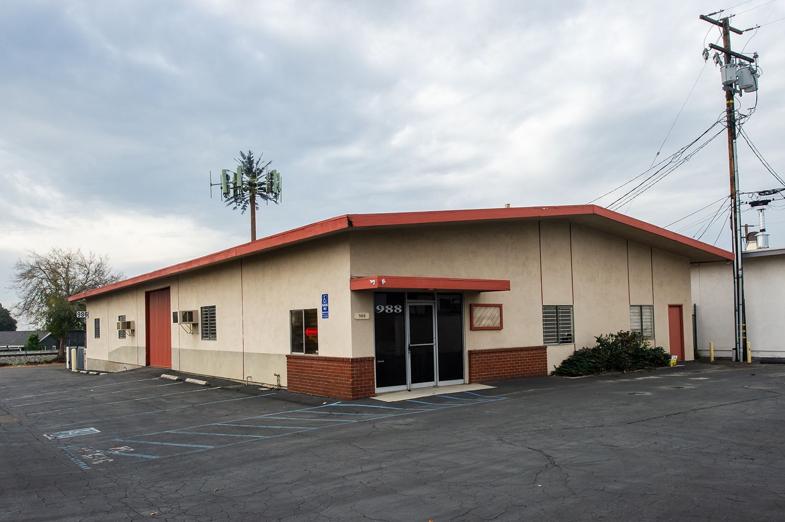986-988 W 9th St, Upland, CA for Rent