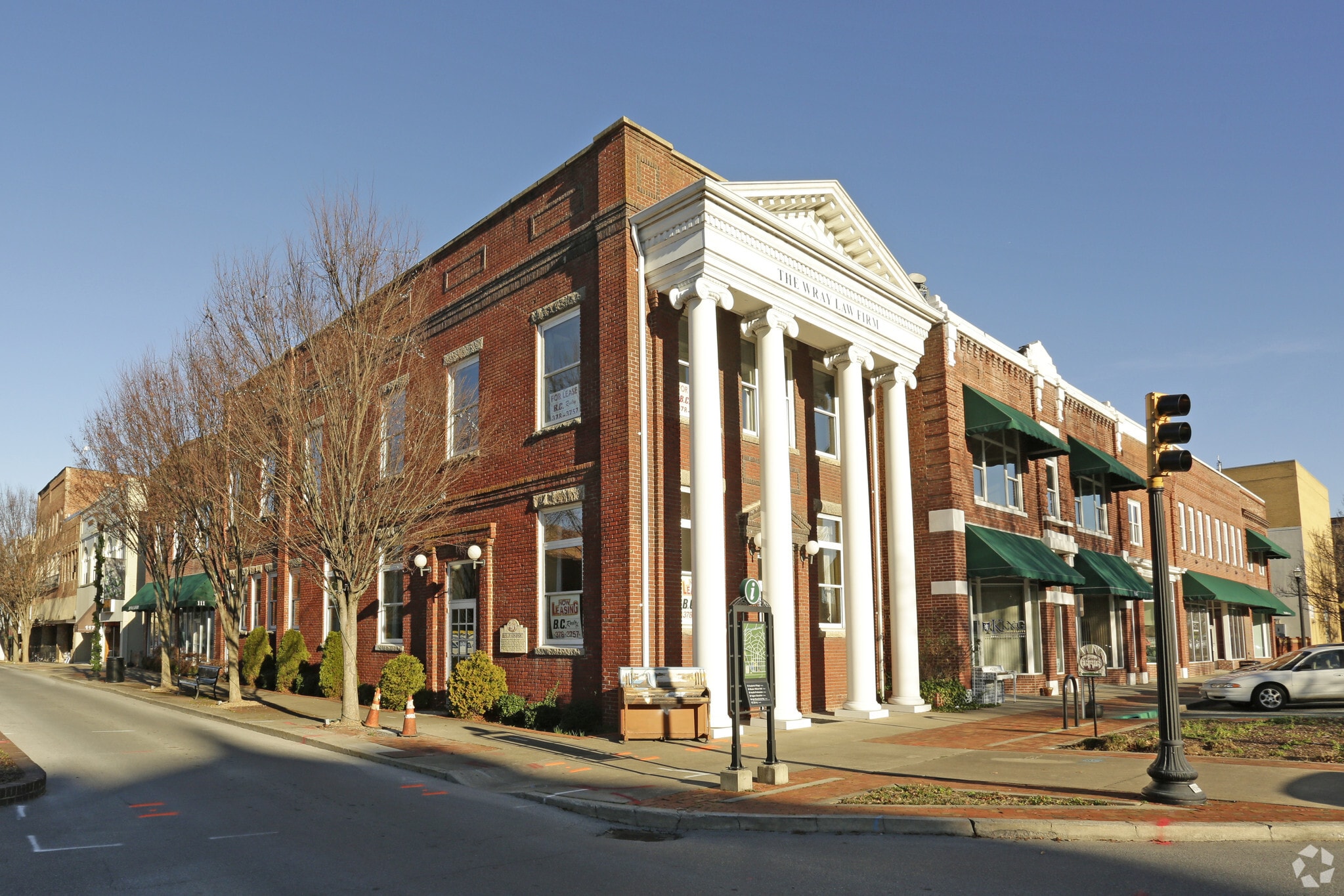 102-108 E Main St, Kingsport, TN for Rent