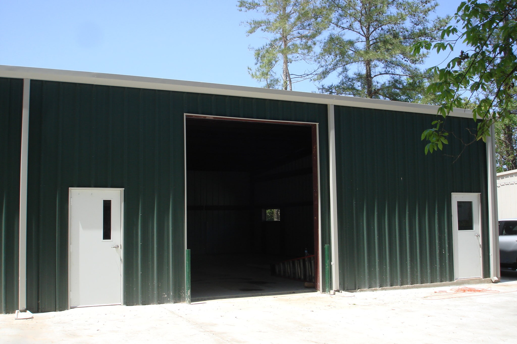 304 S Magnolia Blvd Magnolia, TX 77355 Flex Property for Lease on