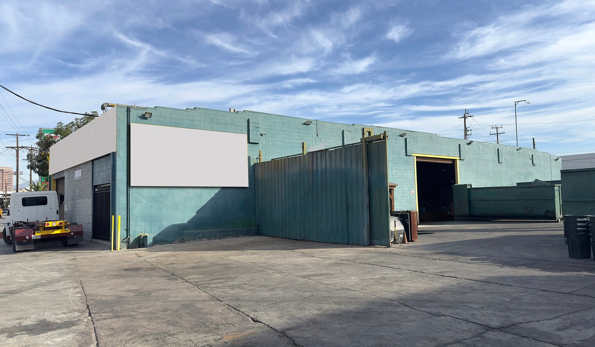 526 S Alameda St, Los Angeles, CA for Rent