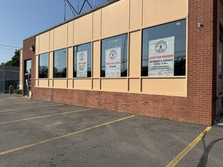 Woodbridge, CT Retail - 12-30 Selden St Woodbridge, CT Retail - 12-30 Selden St