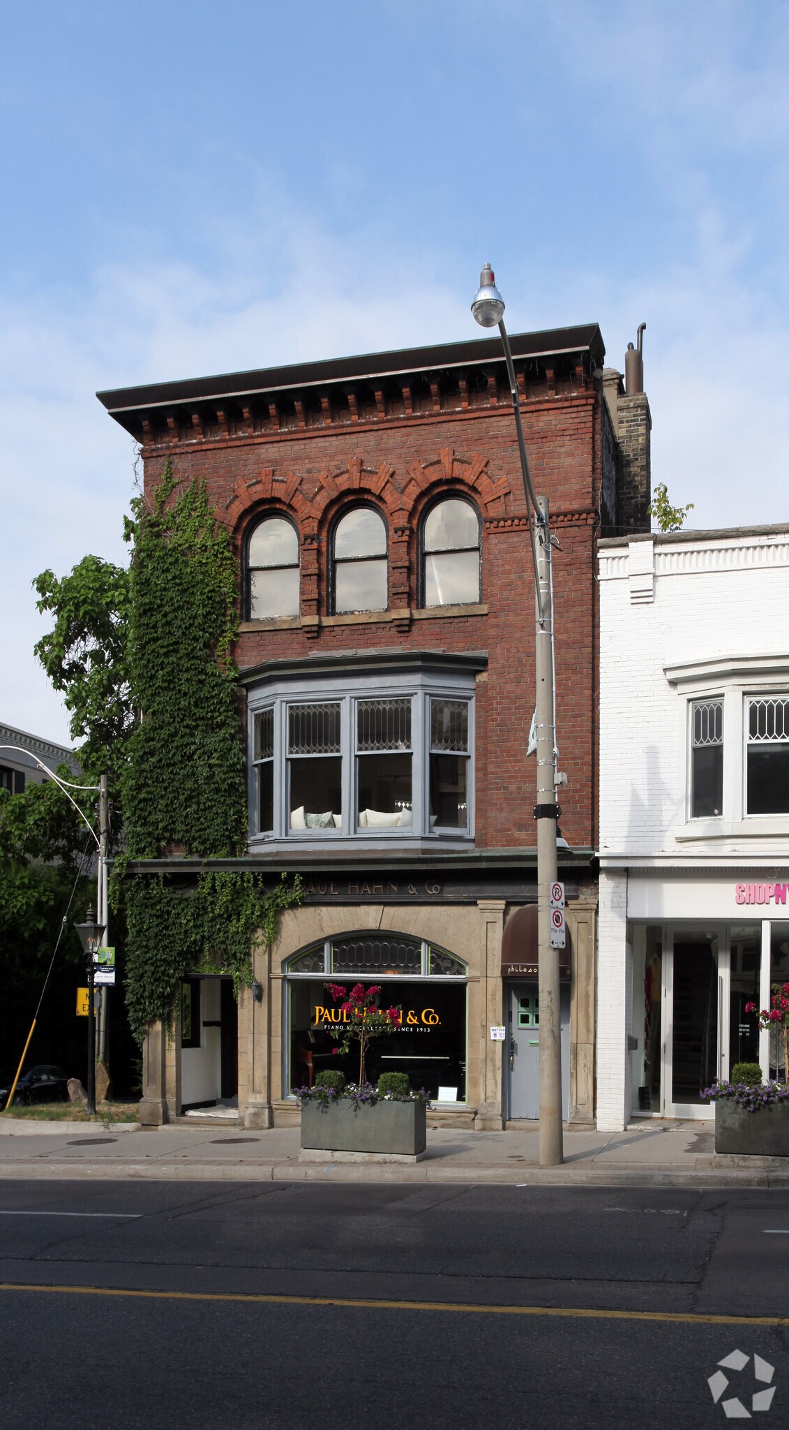 1058 Yonge St, Toronto, ON for Rent
