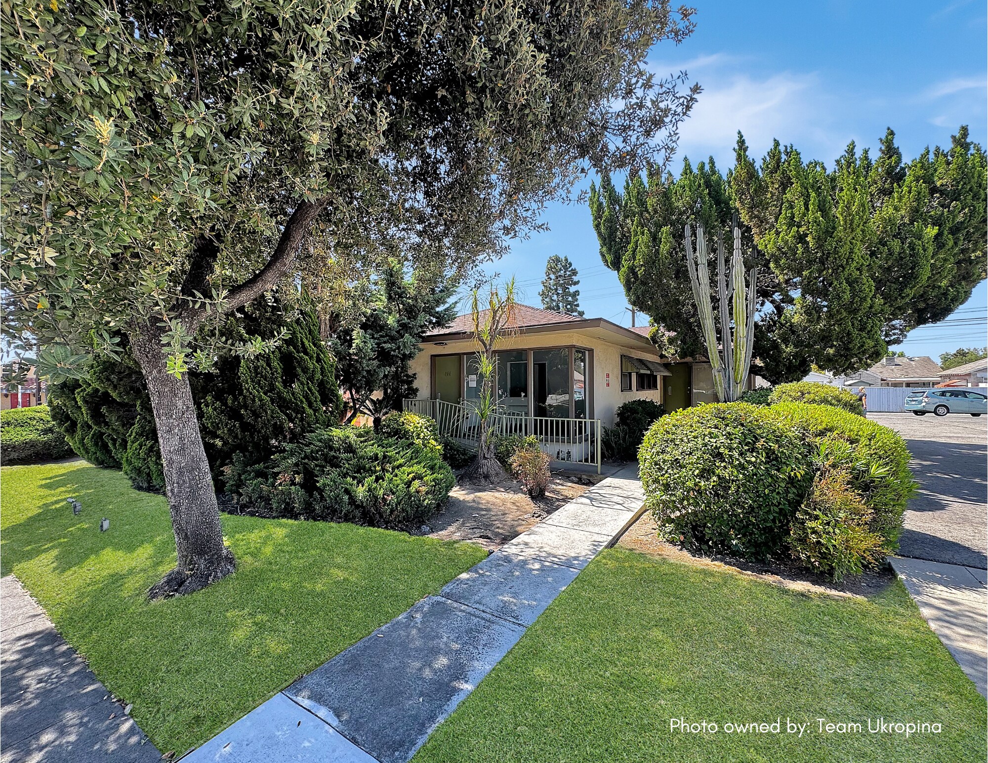 166 E Foothill Blvd, Arcadia, CA for Sale