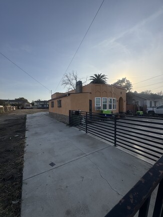 Compton, CA Commercial Land - 2444 E 124th St