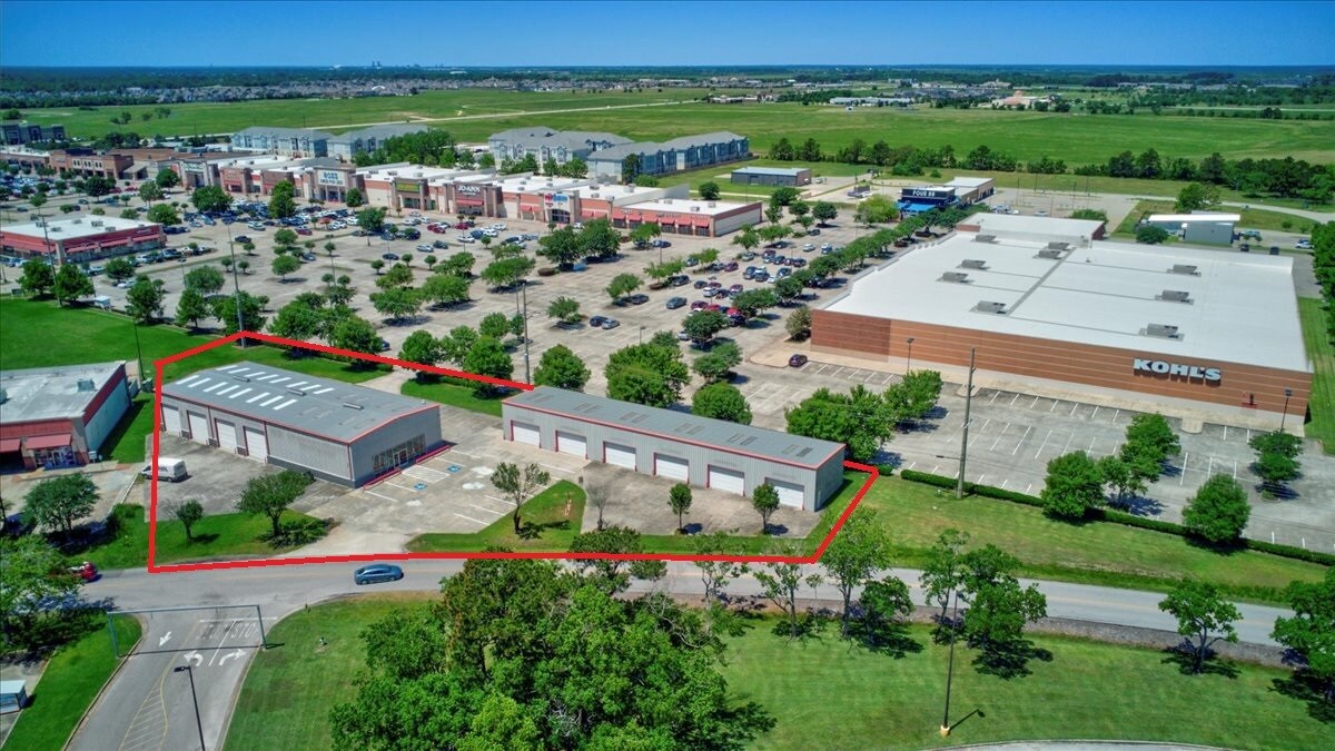 4055 Old Dowlen Rd, Beaumont, TX for Rent