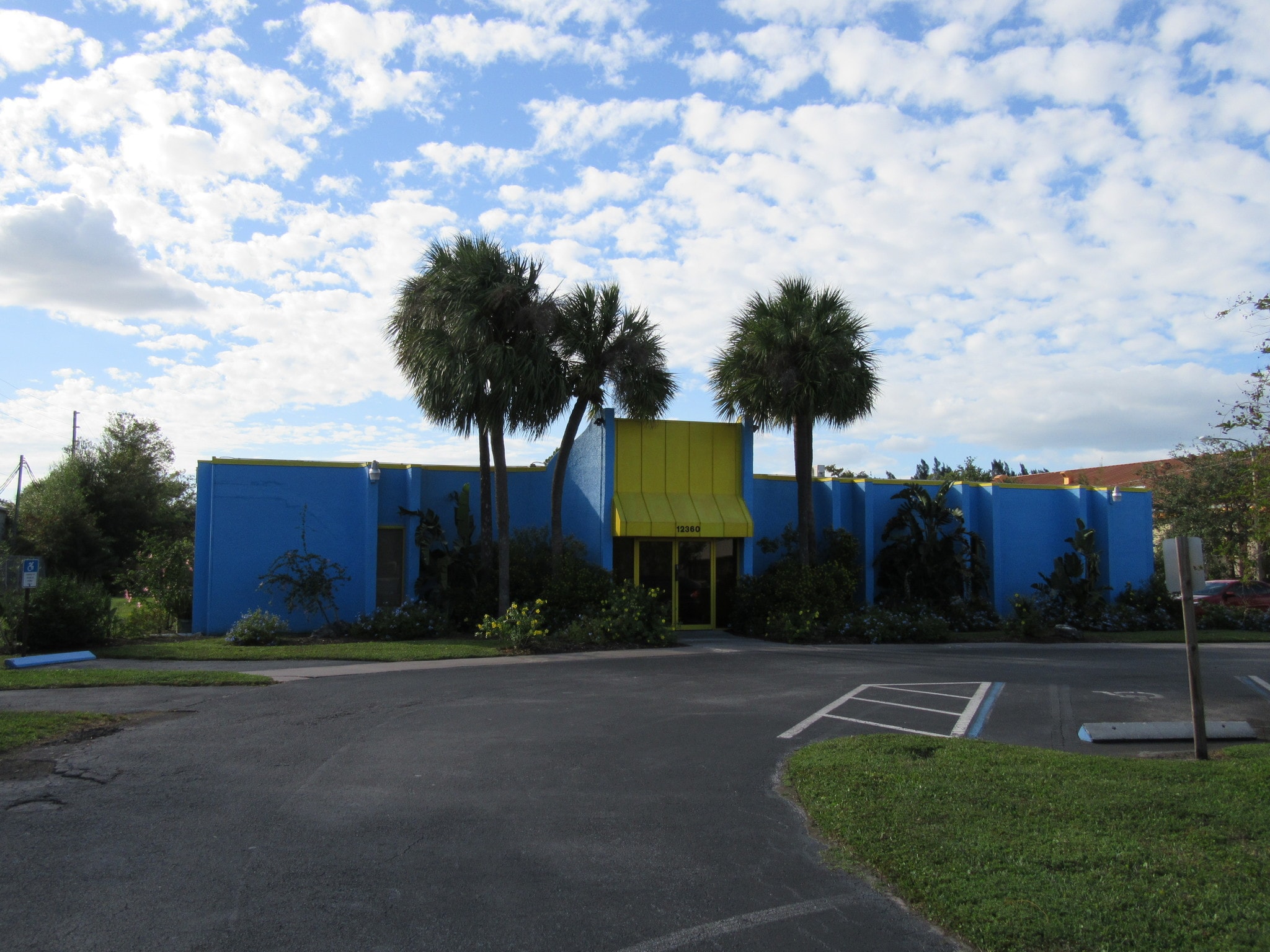 12360 66th St N, Largo, FL for Rent