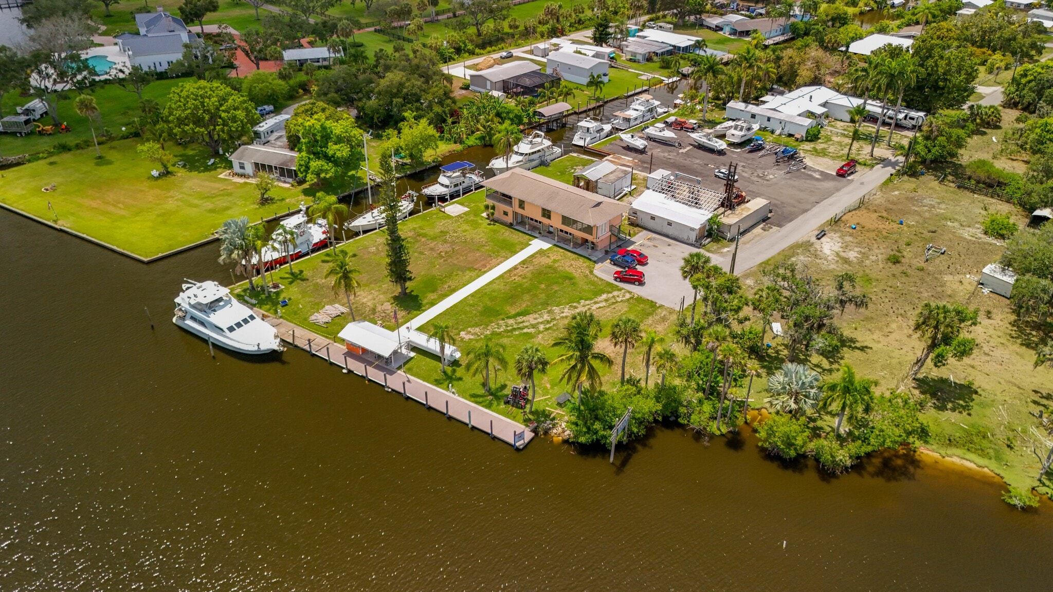 2200 Marina Park Dr, Fort Myers, FL for Sale