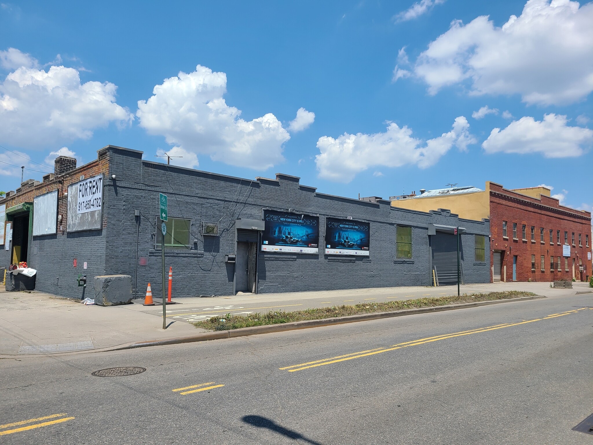 51 Van Brunt St, Brooklyn, NY for Rent