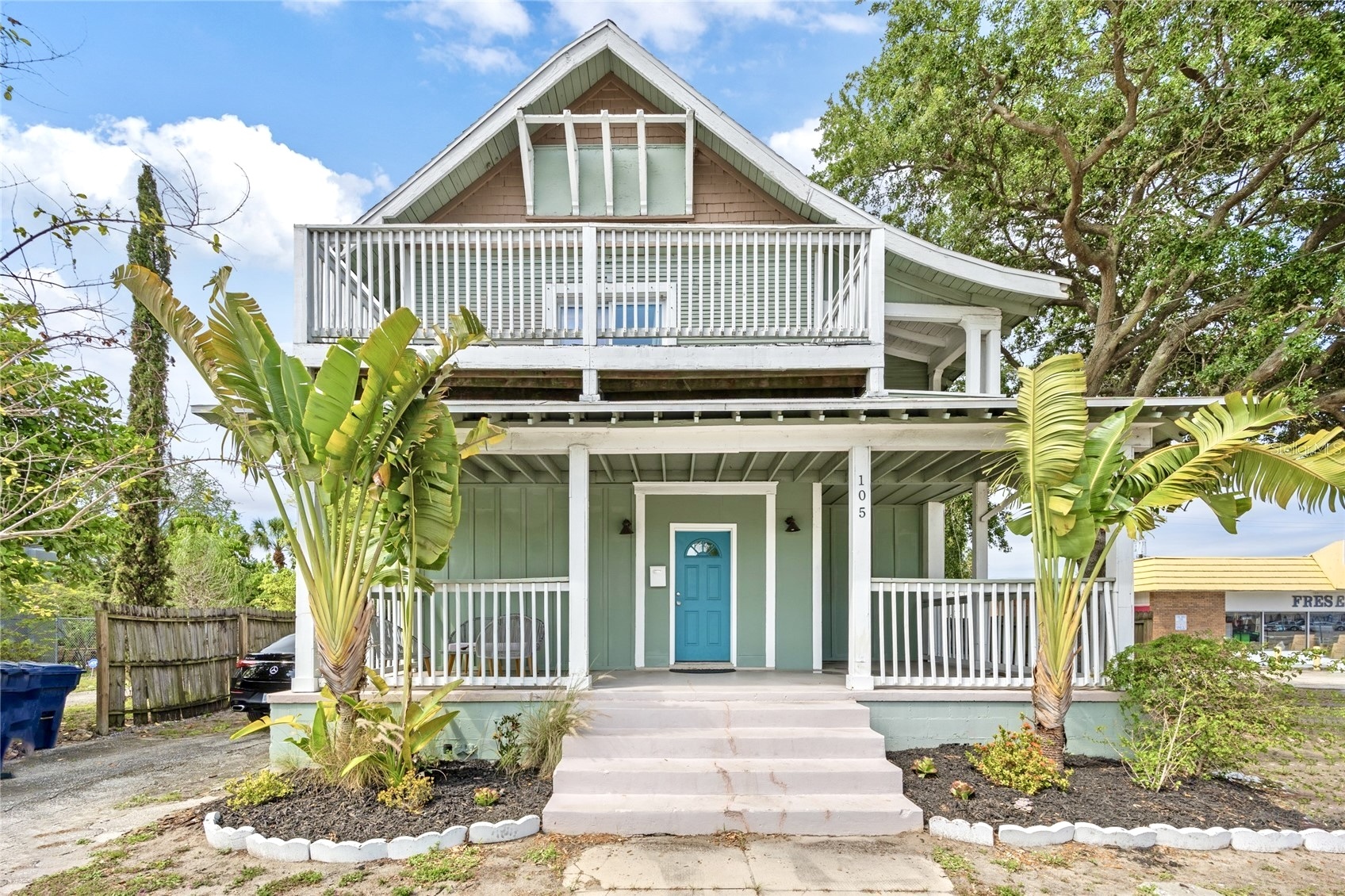 105 W Columbus Dr, Tampa, FL for Sale