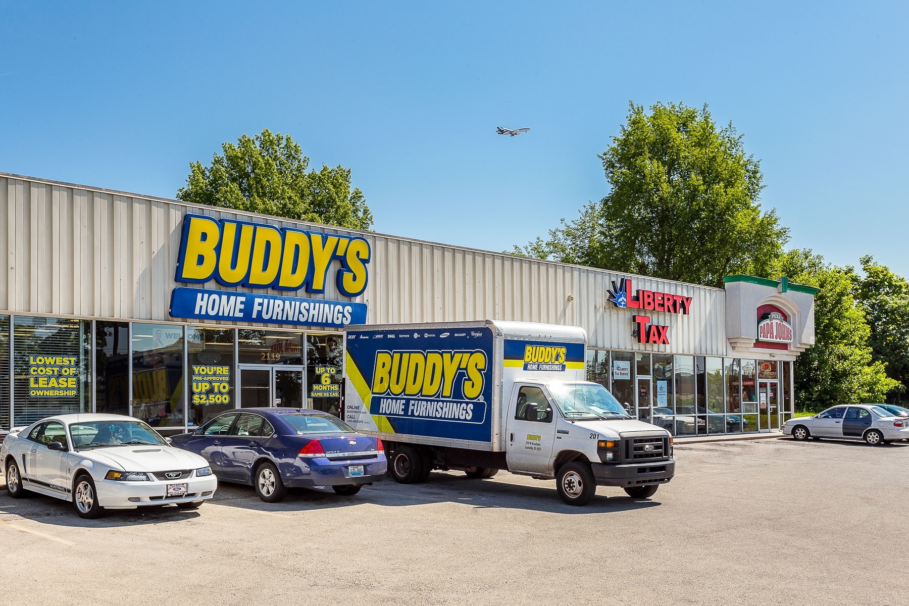 2111 W Broadway, Louisville, KY for Rent