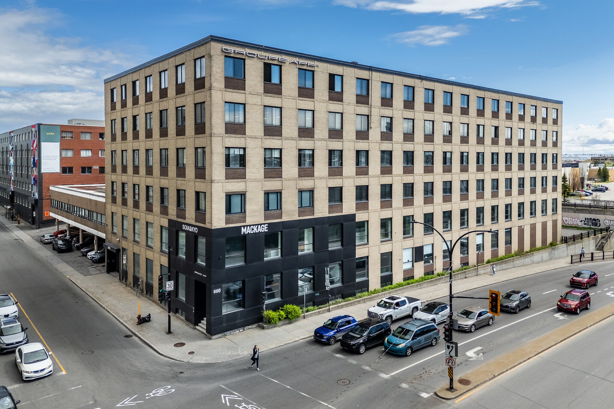 9292 Rue Meilleur, Montréal, QC for Rent