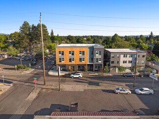 Portland, OR Apartments - 4738 SE Belmont St
