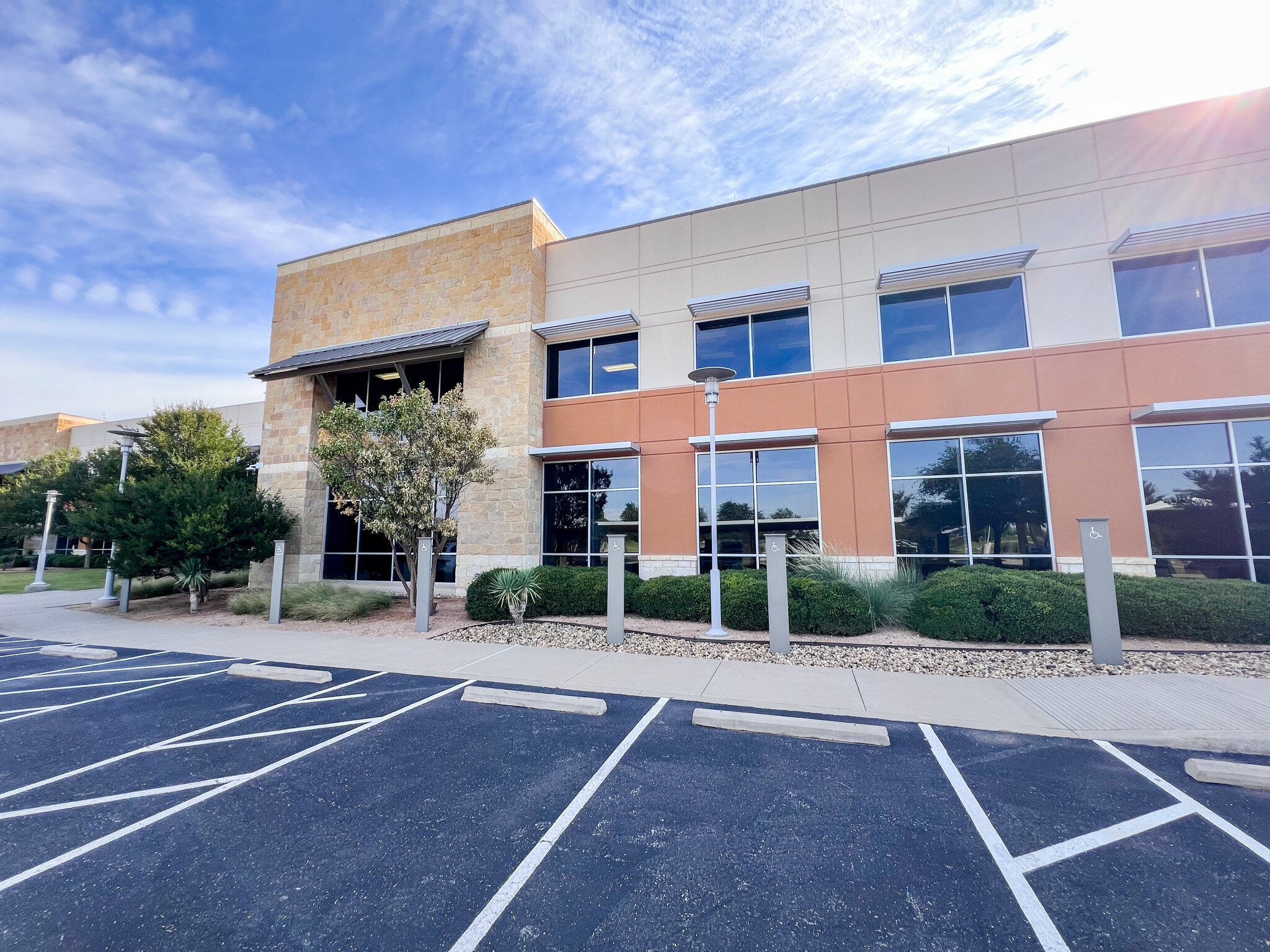 6301 Holiday Hill Rd, Midland, TX for Rent