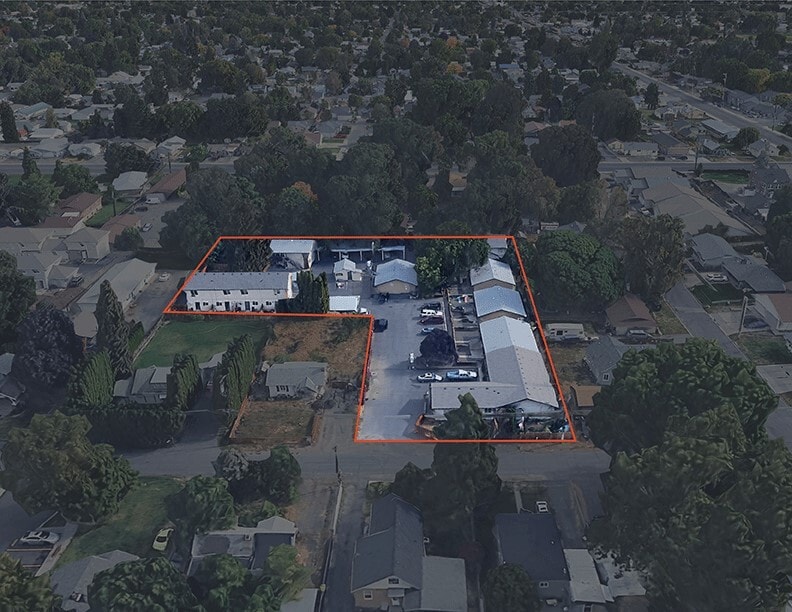 1403-1407 S 18th Ave, Yakima, WA for Sale