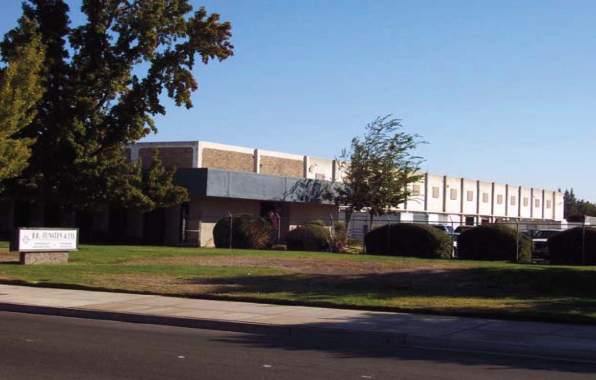 105 Industrial Park Dr, Manteca, CA for Sale