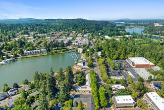Lake Oswego, OR Apartments - 50 Northshore Rd
