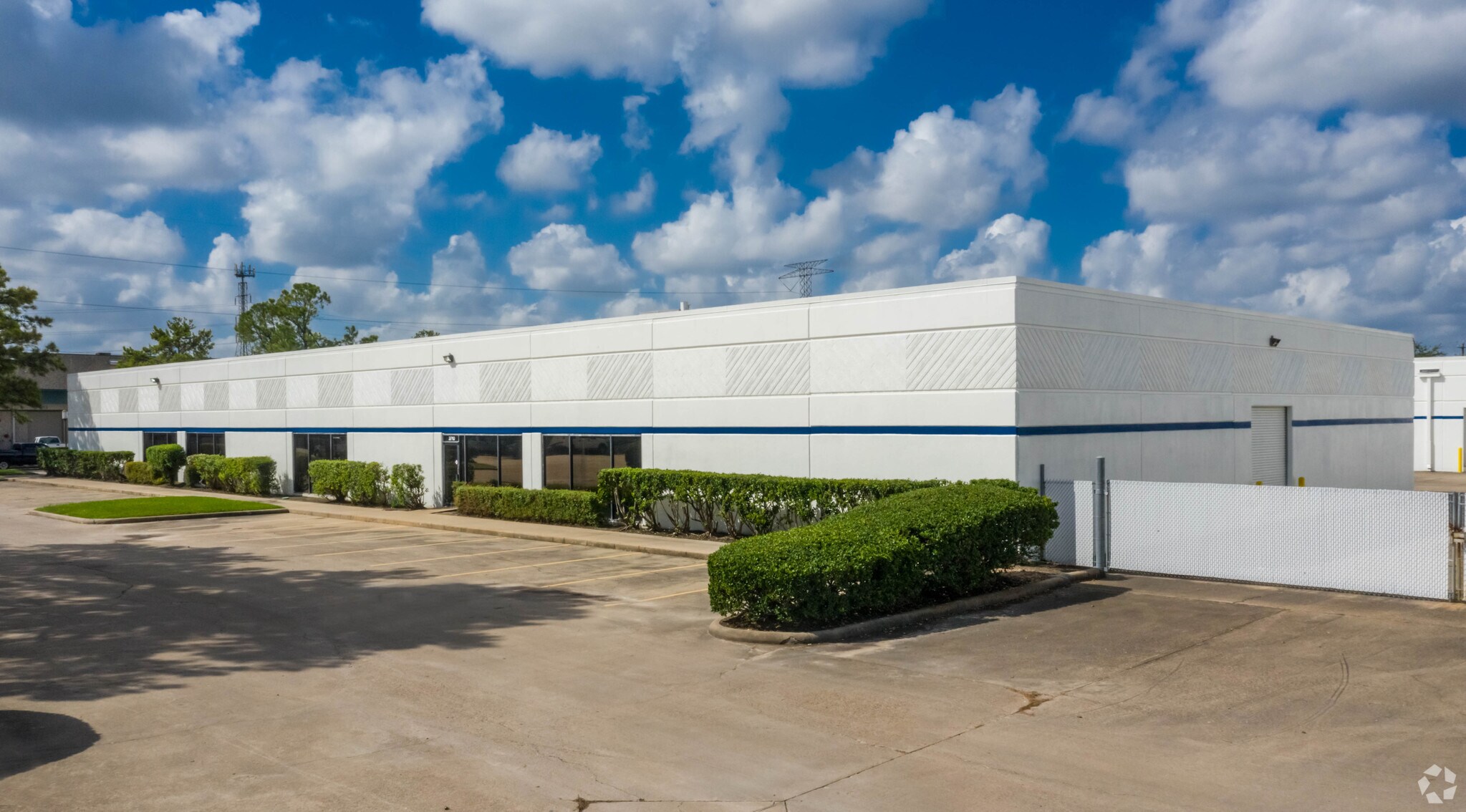 2748-2758 Bingle Rd, Houston, TX for Rent